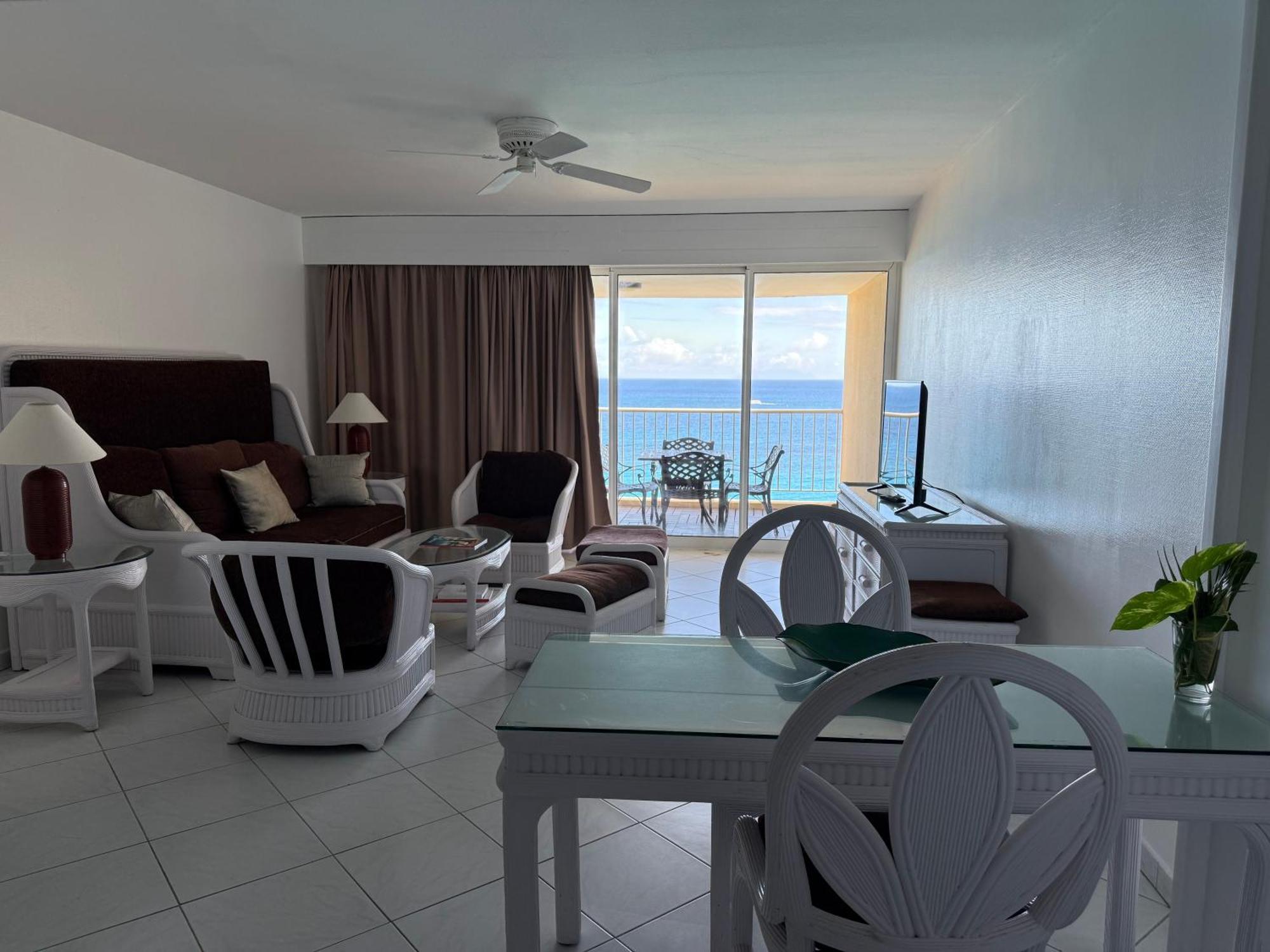 Sapphire Beach Club Resort Cupecoy  Exterior photo