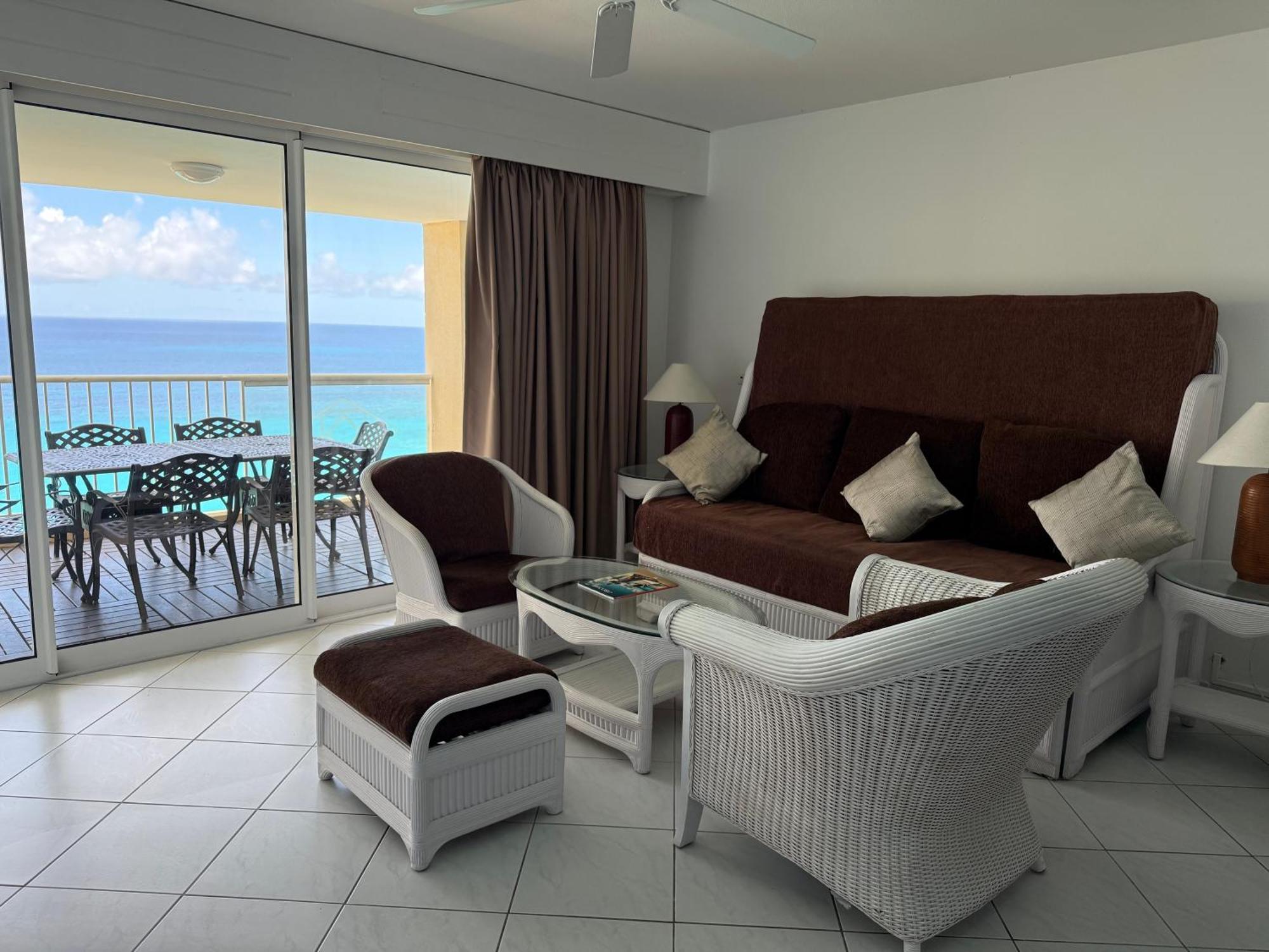 Sapphire Beach Club Resort Cupecoy  Exterior photo